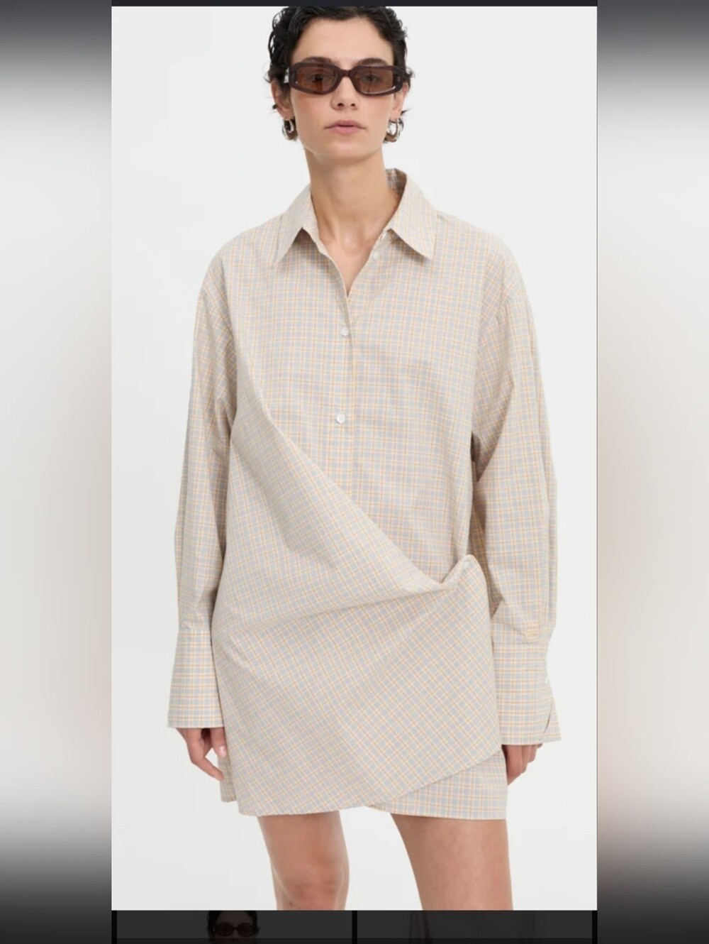 Blanca Line Beige Plaid Button-Down Shirt(small Stain At The Back See Pictures)